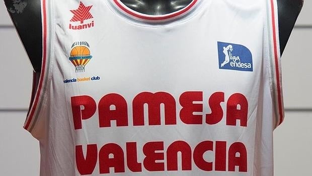 Imagen de la camiseta conmemorativa del partido 1.000 en ACB