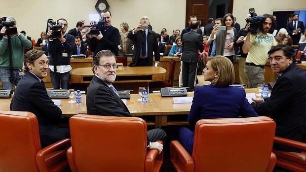 Rajoy pide ahora un Gobierno de PP, PSOE y Ciudadanos «que dure cuatro años»