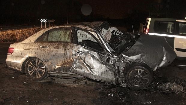 Un hombre murió el domingo en un accidente en el término municipal de Bóveda del Río Almar, a 50 kilómetros de Salamanca, en dirección a Madrid