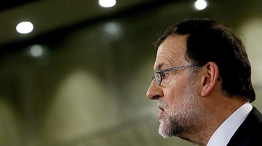 El presidente del Gobierno español en funciones, Mariano Rajoy, durante la rueda de prensa que ha ofrecido hoy en La Moncloa