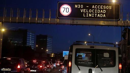 Las novedades del nuevo protocolo de contaminación de Carmena