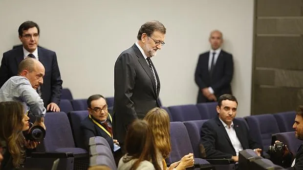 Mariano Rajoy, a l inicio de su comparecencia en el Palacio de la Moncloa
