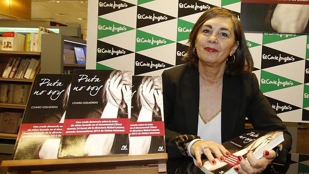 La escritora Charo Izquierdo, en la presentación de su libro