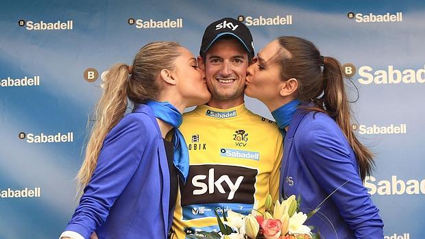 Poels gana el primera etapa de la Vuelta a la Comunidad