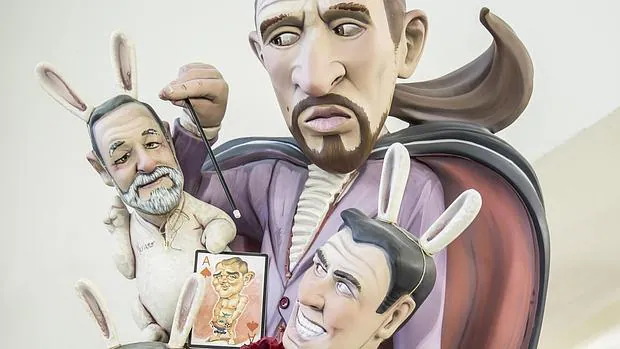 Pablo Iglesias, de mago, con Mariano Rajoy, Pedro Sánchez y Albert Rivera