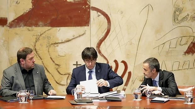 El Tribunal Constitucional suspende la Consejería de Exteriores de Cataluña