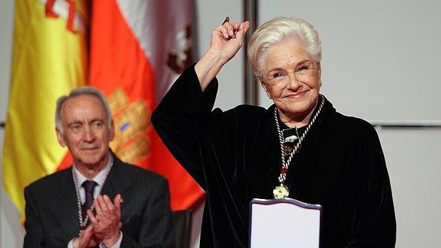 Lola Herrera recibió en 2014 el Premio Castilla y León de las Artes