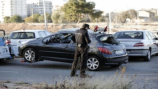 Imagen del coche en en que fue abordado la víctima