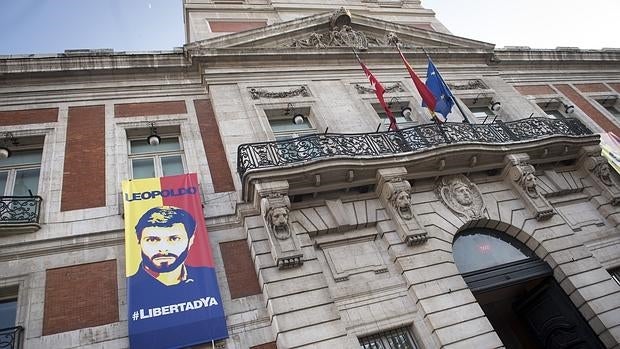 Fachada de la Puerta del Sol, sede de la Presidencia de la Comunidad de Madrid