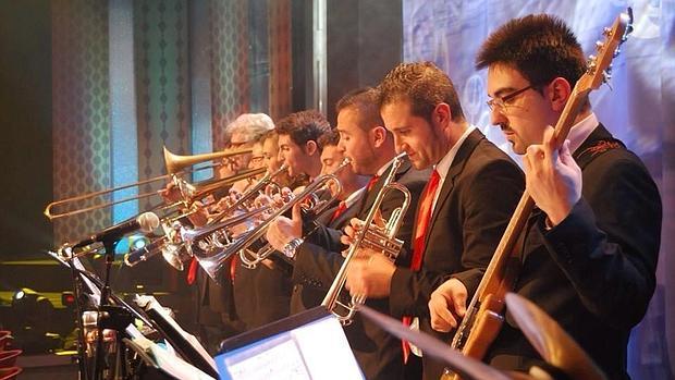 La banda local Faringoceles Big Band presentará su repertorio que gira en torno al swing y el jazz