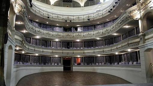 El teatro de Rojas levanta su patio de butacas para celebrar espectáculos