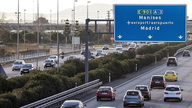 Imagen tomada este miércoles en la A-3 a la salida de Valencia