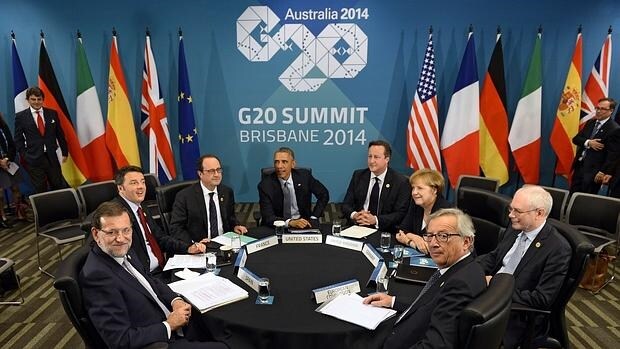 Rajoy con Renzi, Hollande, Obama, Cameron, Merkel, y los presidentes del Consejo Europeo y la Comisión, en la cumbre del G-20 en Brisbane (Australia) en 2014
