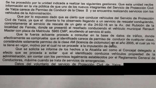 Detalle del informe de la Policía Local donde consta que el conductor no tiene licencia