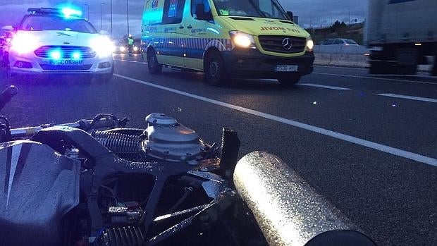 La moto siniestrada, anoche, en la A-2