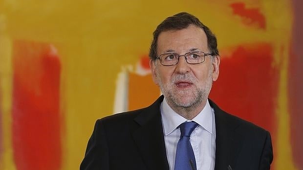 Rajoy no hará cesiones a Puigdemont y sólo le ofrecerá diálogo institucional