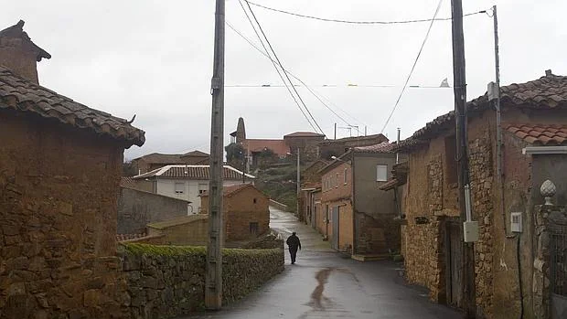 Nueve de cada diez municipios castellano y leoneses perdieron población en los últimos seis años