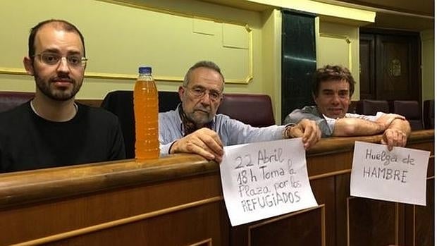 Diputados de Podemos en huelga de hambre