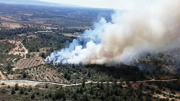 Vista aérea de la zona afectada por el incendio forestal