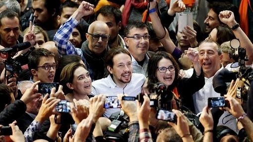 Imagen del mitin celebrado por Podemos y Compromís en diciembre