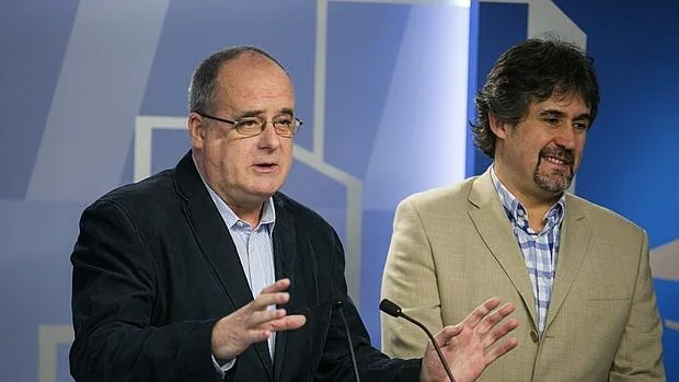 Joseba Egibar y Pello Urizar, durante su comparecencia