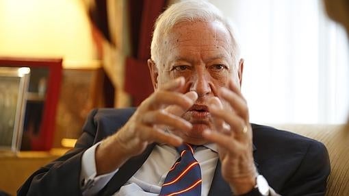 García-Margallo: «Fuera del bloque constitucional, solo queda el realismo mágico a la venezolana»