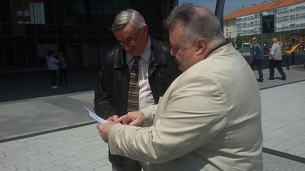 Cándido Ibar y Andrés Krakenberger consultan la sentencia