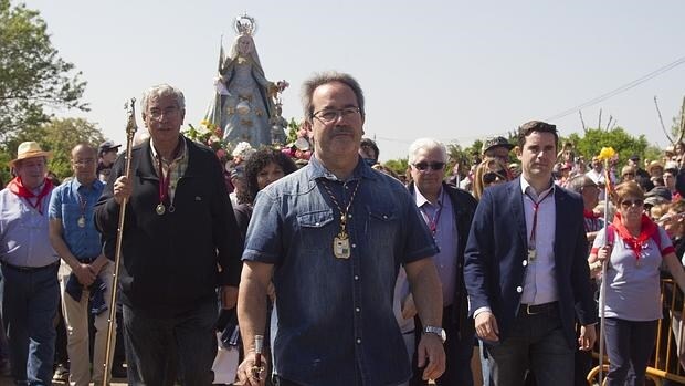 El alcalde Francisco Guarido acompañó a los romeros desde Zamora a La Hiniesta