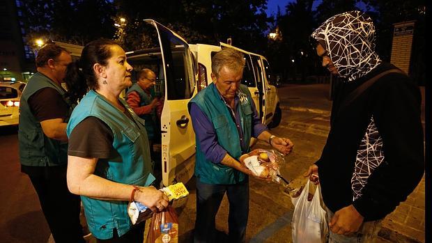 Imagen de uno de los últimos repartos del Banco de Alimentos en Valencia