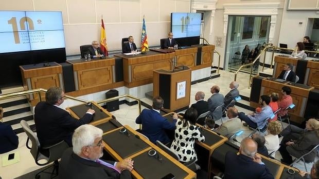 Pleno de la Diputación de Alicante.