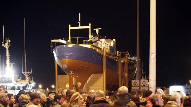 El barco de Coia entra de lleno en la campaña electoral