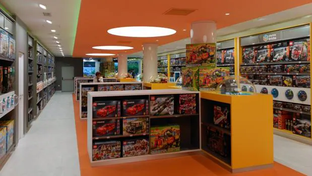 Abre en Madrid la tienda Lego más grande España