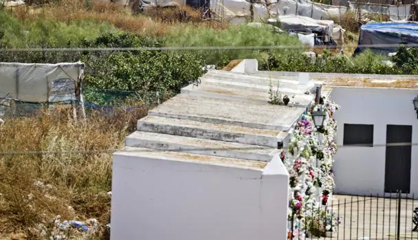 Vista de la zona de chabolas de la localidad onubense de Lepe en la que fue hallado el cadáver