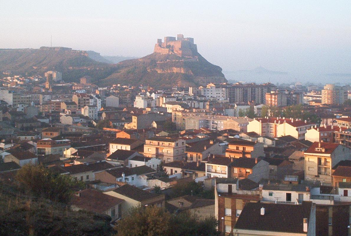 Vista panorámica de la localidad oscense de Monzón