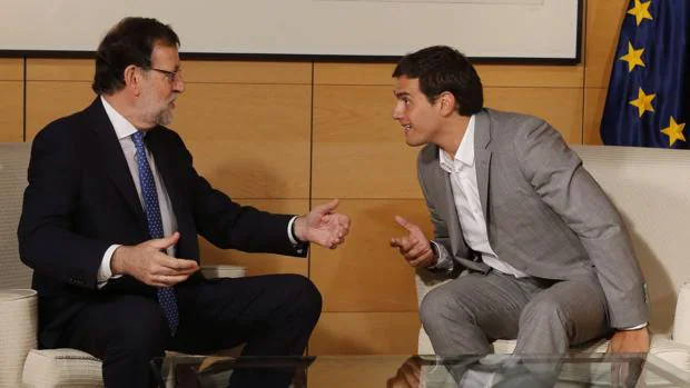Rajoy quiere un diálogo preferente con Ciudadanos si negocia «en serio»