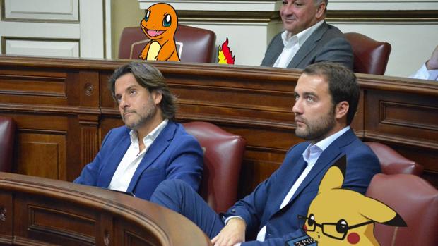 Imagen de Gabriel Corujo desde su cuenta Twitter con Pokemon Go en el Parlamento de Canarias