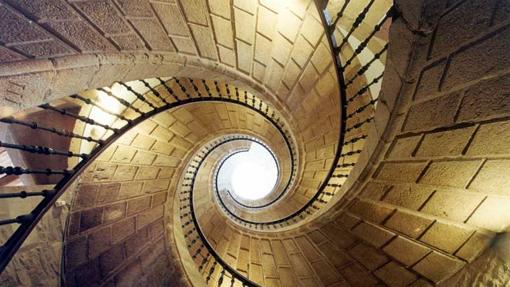 Triple escalera de caracol del Museo do Pobo Galego