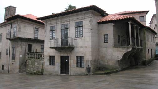 Fachada principal del Museo de Pontevedra