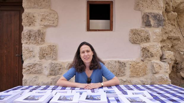 Balbanuz Benavides González-Camino, durante la presentación de su libro en Castrojeriz