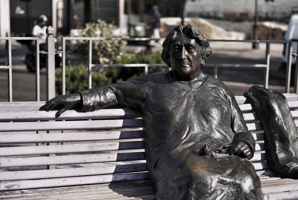 Escultura de Rosa Chacel, en Valladolid