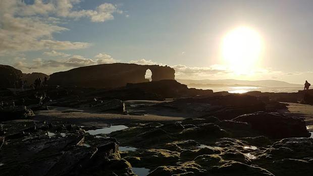 Panorámica de la playa de As Catedrais, en Ribadeo