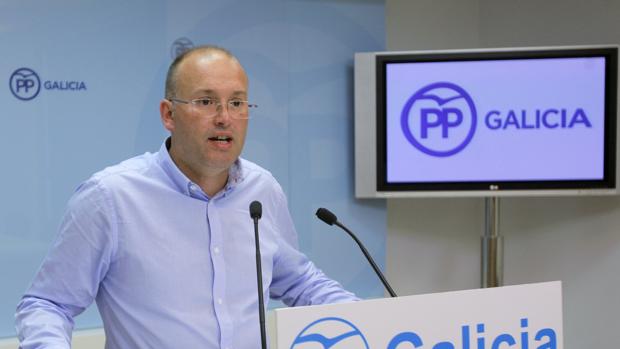 El secretario general del PPdeG, Miguel Tellado, durante una rueda de prensa