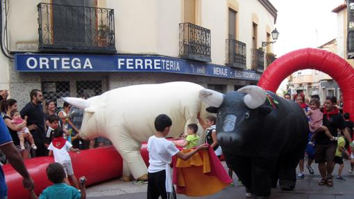 Toros hinchables en Villacañas