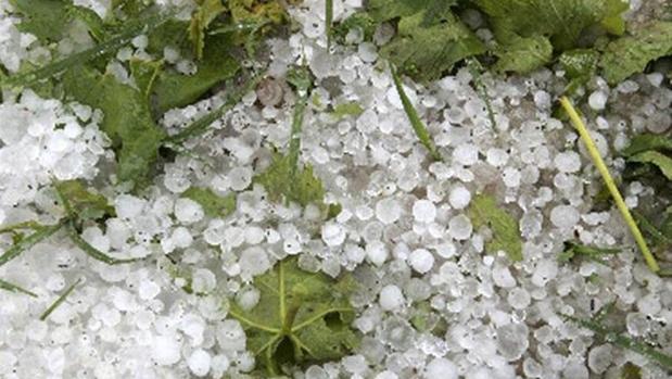 Granizo caído este miércoles sobre Valdepeñas