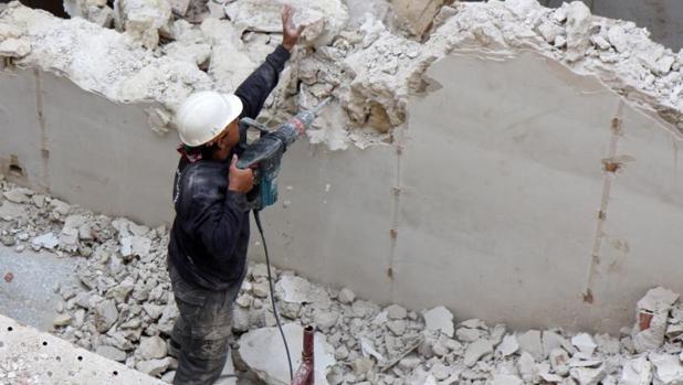 Un trabajador de la construcción en Alicante