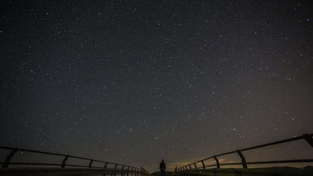 Las perseidas dejan un firmamento único en el cielo