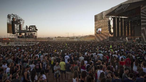 Un momento del Arenal Sound, en el escenario junto a la playa