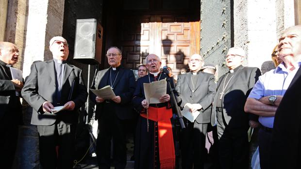 El cardenal Cañizares asegura que él lucha contra las injusticias que sufren las mujeres