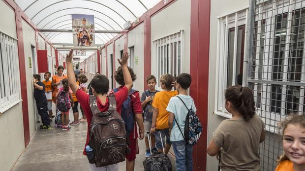 Imagen del inicio del último curso escolar en un colegio de Valencia