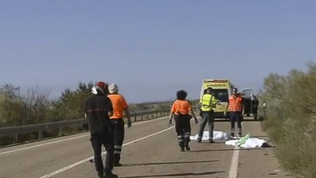 La juez encarcela, 11 días después, al conductor que mató a dos ciclistas en Zaragoza